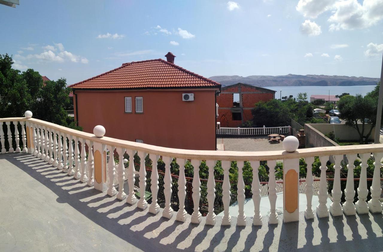 Sunshine Apartments Karlobag Luaran gambar