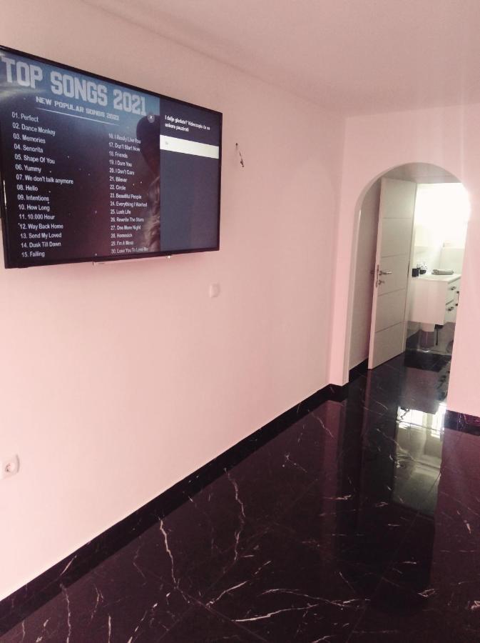 Sunshine Apartments Karlobag Luaran gambar